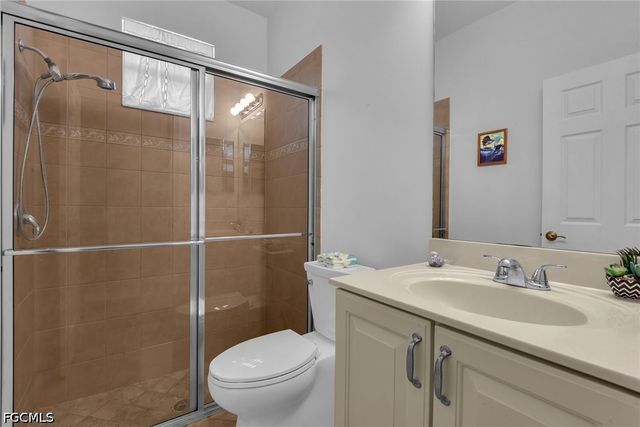 3807 Recreation LN, Naples, FL 34116