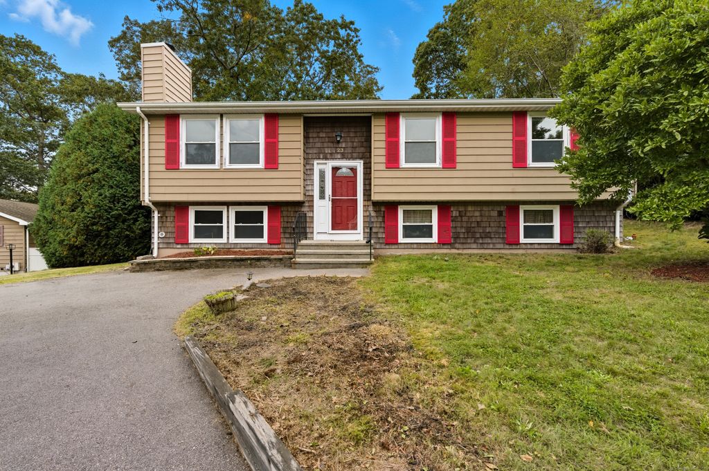 23 Fenwick Court, Groton, CT 06355