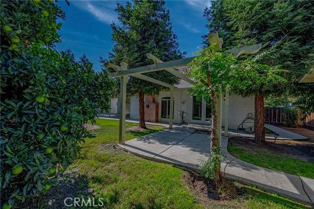 2988 Bedford, Merced, CA 95340