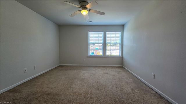 5733 Midstream Circle, Clemmons, NC 27012