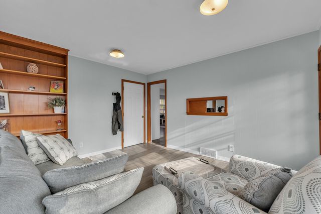 1717 Waverly Road, Ann Arbor, MI 48103