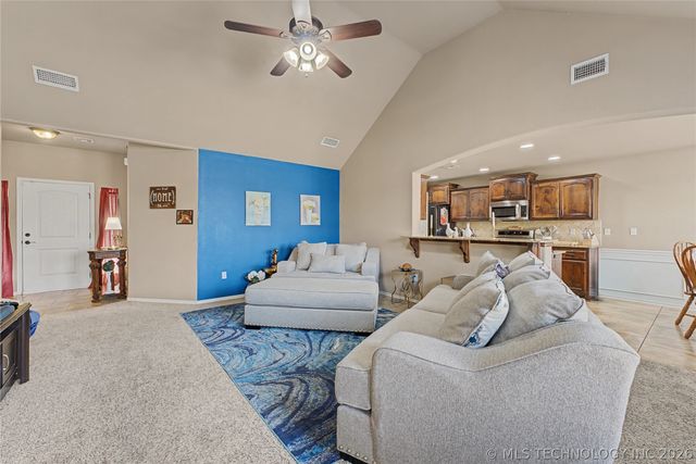 3337 S 207th East Avenue, Broken Arrow, OK 74014