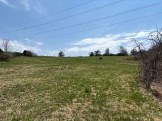 103 Feeding Hills Rd, Westfield, MA 01085