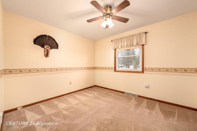 2205 S Van Buren Road, Reese, MI 48757