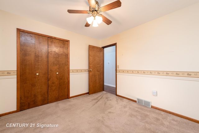 2205 S Van Buren Road, Reese, MI 48757