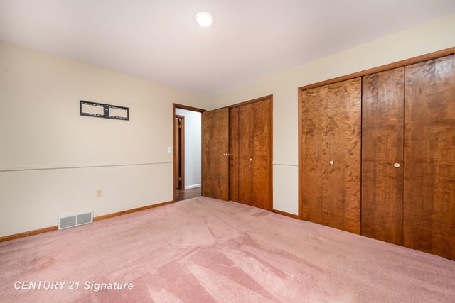 2205 S Van Buren Road, Reese, MI 48757