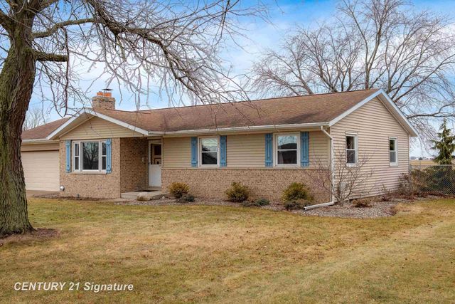 2205 S Van Buren Road, Reese, MI 48757