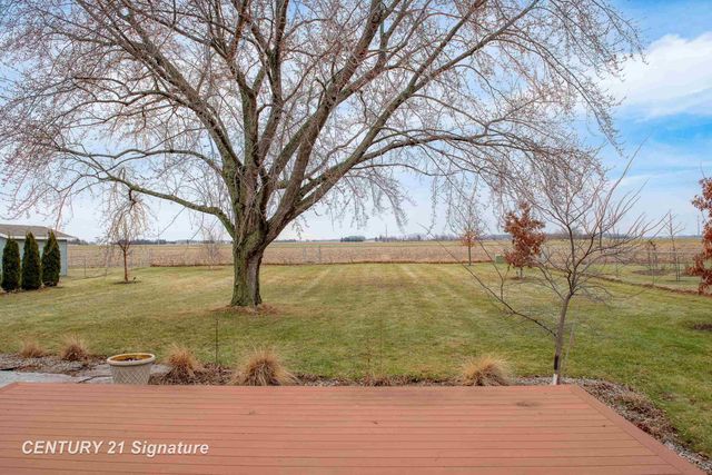 2205 S Van Buren Road, Reese, MI 48757
