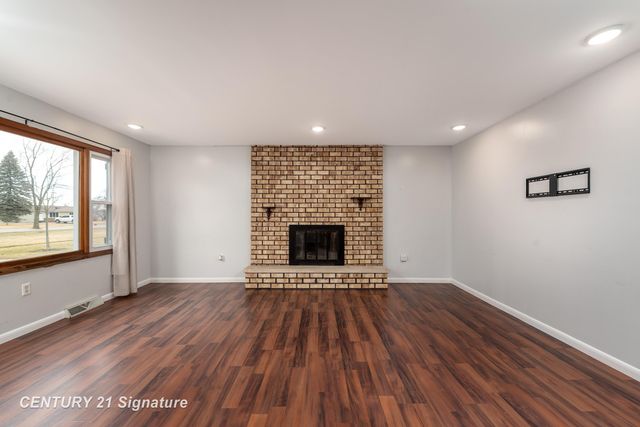 2205 S Van Buren Road, Reese, MI 48757