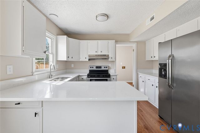 4900 Green Run Ct, Henrico, VA 23228