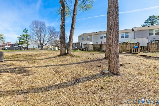 4900 Green Run Ct, Henrico, VA 23228