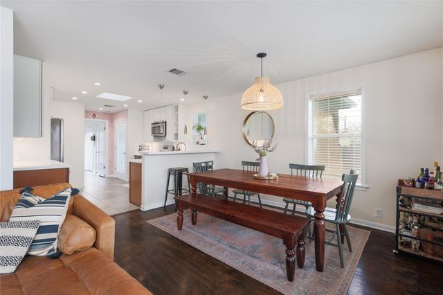 3005 E 14th ST, Austin, TX 78702