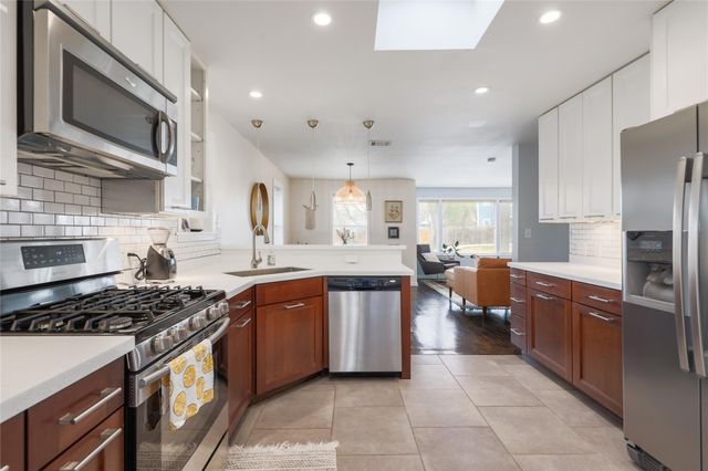 3005 E 14th ST, Austin, TX 78702