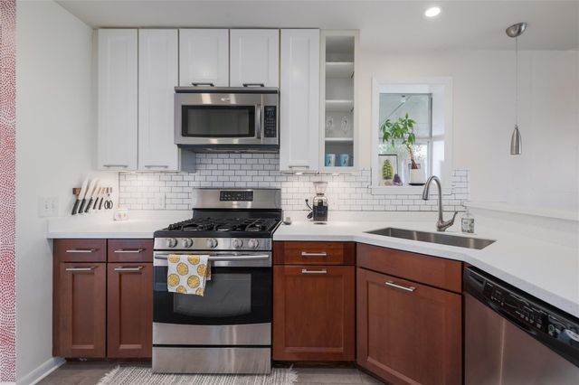 3005 E 14th ST, Austin, TX 78702