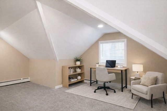 2085 Memorial Dr, South Hadley, MA 01075