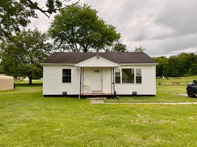 47 Holly Lane, Crab Orchard, KY 40419