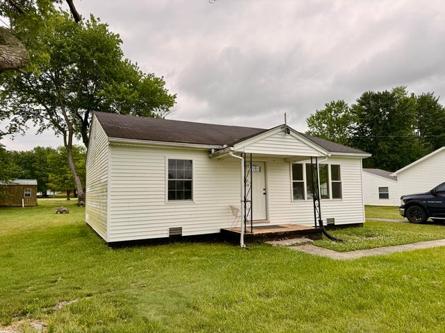 47 Holly Lane, Crab Orchard, KY 40419