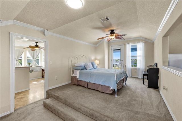 126 E Shore Drive, Clear Lake Shores, TX 77565