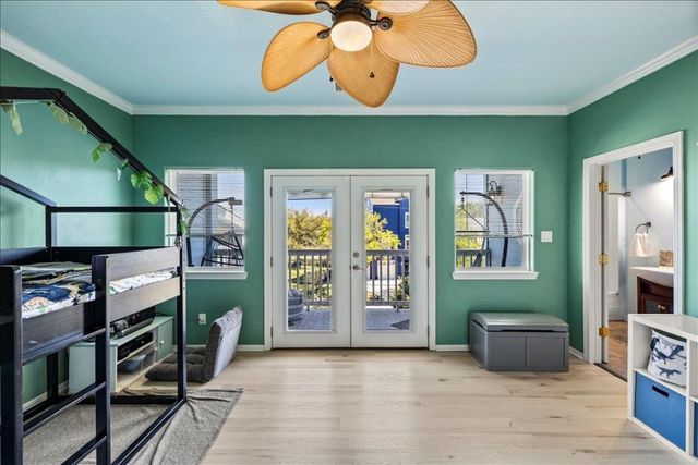 126 E Shore Drive, Clear Lake Shores, TX 77565