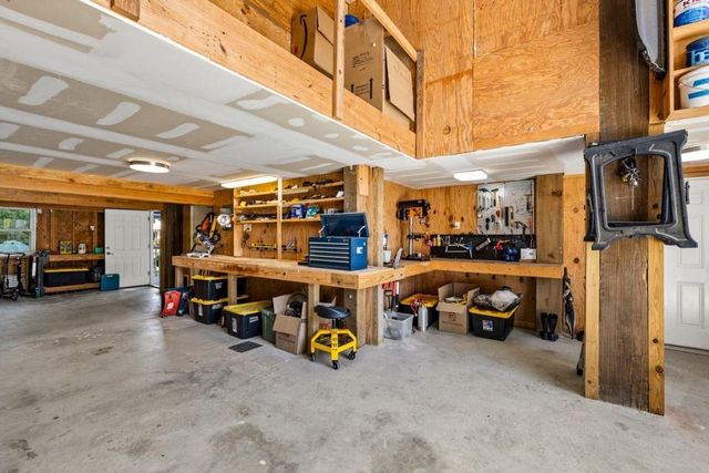 126 E Shore Drive, Clear Lake Shores, TX 77565