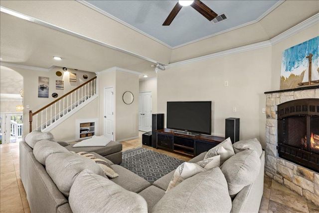 126 E Shore Drive, Clear Lake Shores, TX 77565