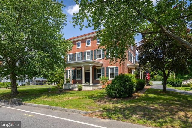 26 N GREENWICH ST, Alloway, NJ 08001