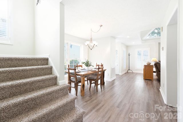 65 Airish Lane, Waynesville, NC 28785