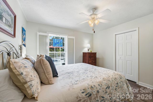 65 Airish Lane, Waynesville, NC 28785
