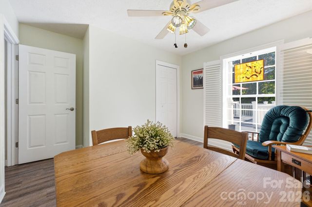65 Airish Lane, Waynesville, NC 28785