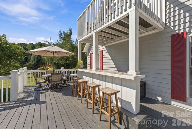 65 Airish Lane, Waynesville, NC 28785