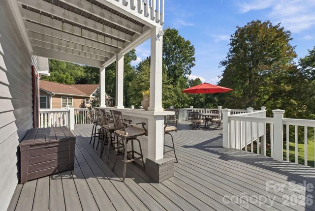 65 Airish Lane, Waynesville, NC 28785