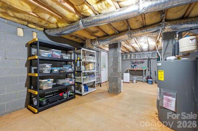 65 Airish Lane, Waynesville, NC 28785