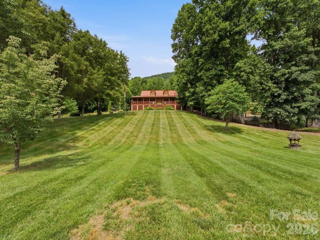 65 Airish Lane, Waynesville, NC 28785