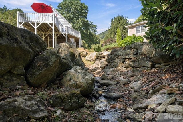 65 Airish Lane, Waynesville, NC 28785