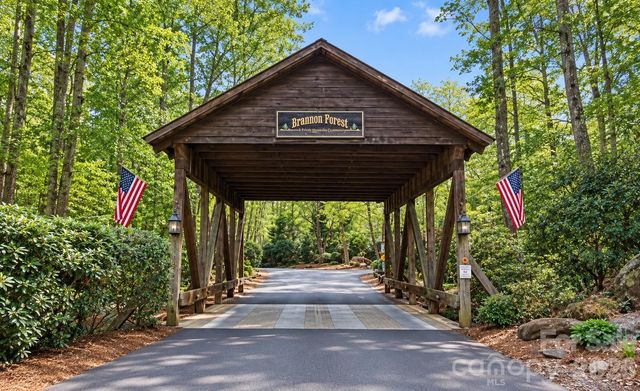 65 Airish Lane, Waynesville, NC 28785