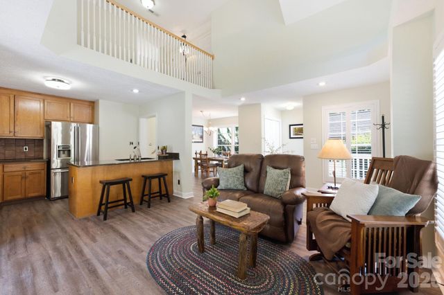 65 Airish Lane, Waynesville, NC 28785
