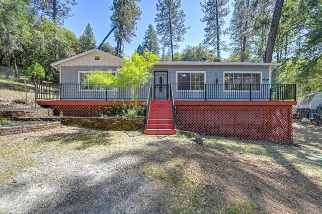 5758 Vacation Blvd, Somerset, CA 95684