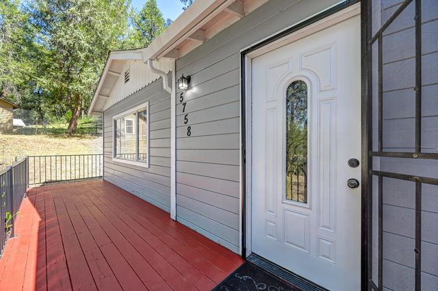 5758 Vacation Blvd, Somerset, CA 95684