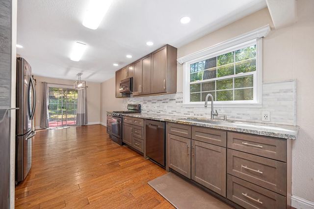 5758 Vacation Blvd, Somerset, CA 95684