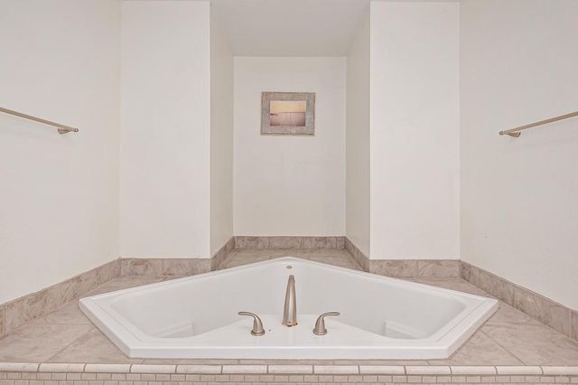 5758 Vacation Blvd, Somerset, CA 95684