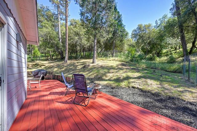 5758 Vacation Blvd, Somerset, CA 95684