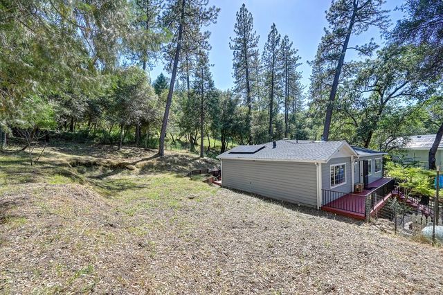 5758 Vacation Blvd, Somerset, CA 95684