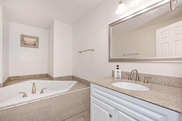 5758 Vacation Blvd, Somerset, CA 95684