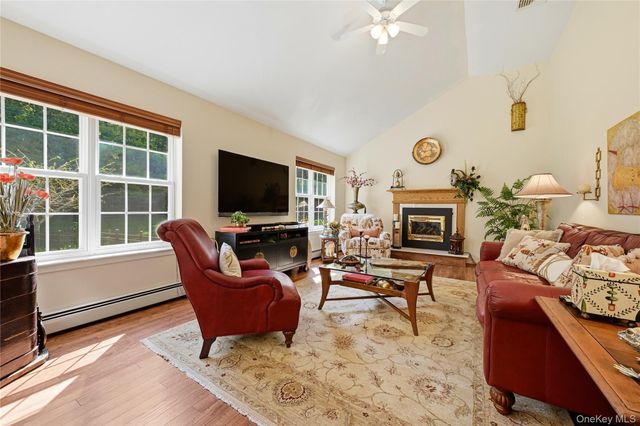 43 Ramblewood Drive, Newburgh, NY 12550