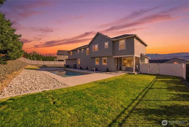 857 S Lamplight Lane, East Wenatchee, WA 98802