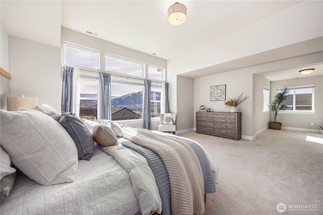 857 S Lamplight Lane, East Wenatchee, WA 98802