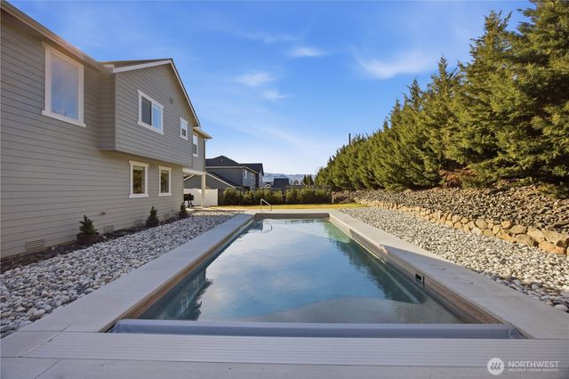 857 S Lamplight Lane, East Wenatchee, WA 98802