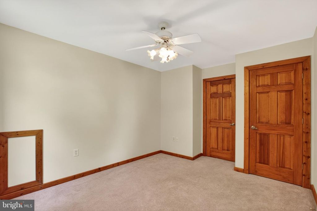 Image 27 of property listing at 14575 HONEYSUCKLE WAY, Issue, MD 20645