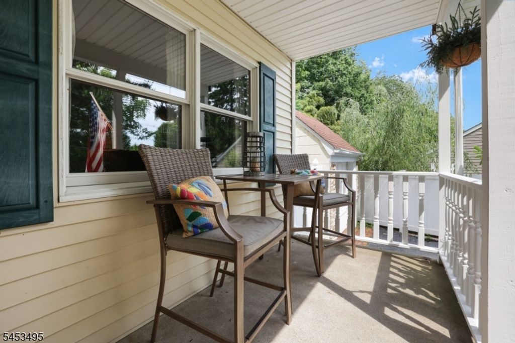 36 Maple Lake Rd, Kinnelon Boro, NJ 07405 — photo 3