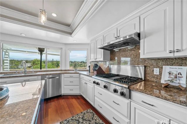 23472 Via Chiripa, Mission Viejo, CA 92691